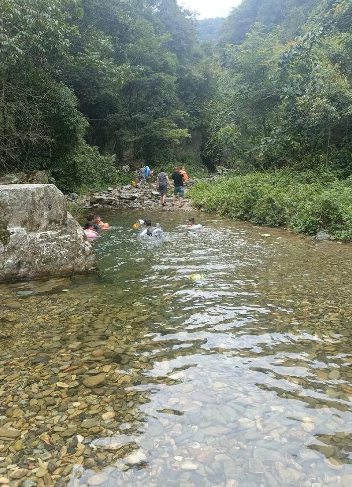 什么的溪水（什么的溪水填空）